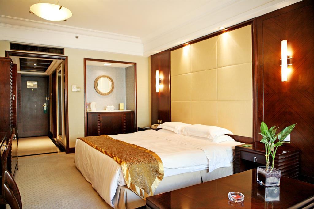Guangzhou Hotel Beijing Room photo
